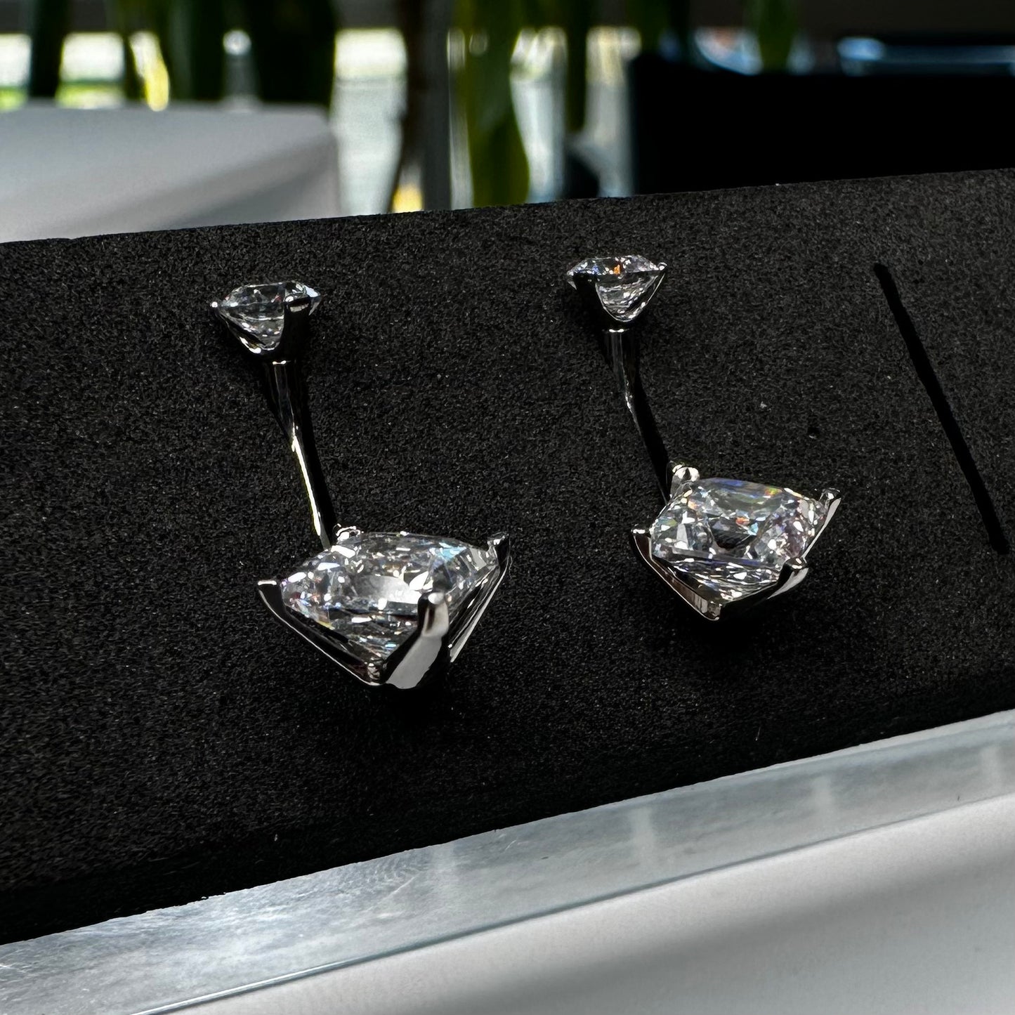 Industrial Strength 14ga Princess Star Cut Navel Barbell